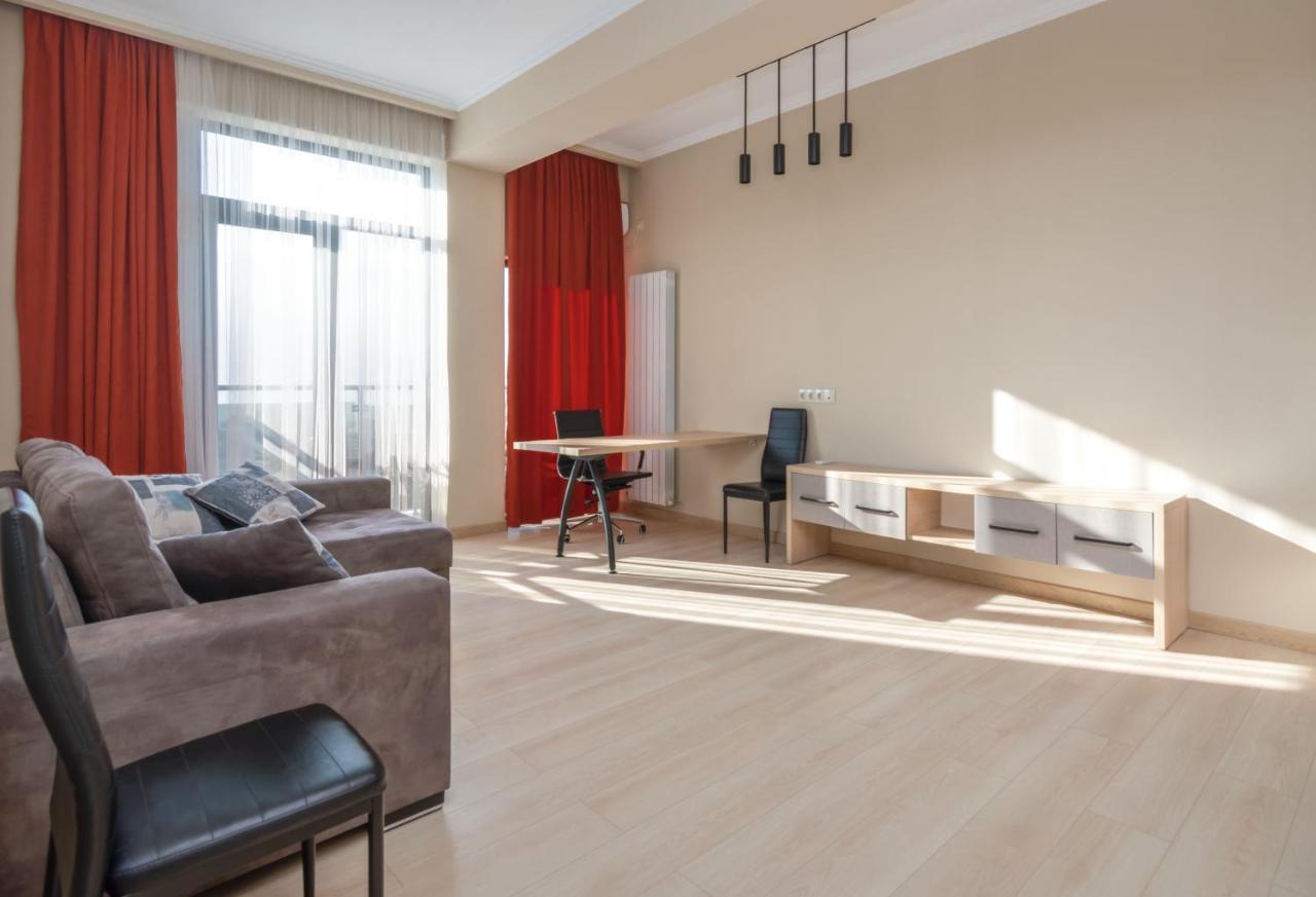 Hotel Alexandria Saguramo Eksteriør billede