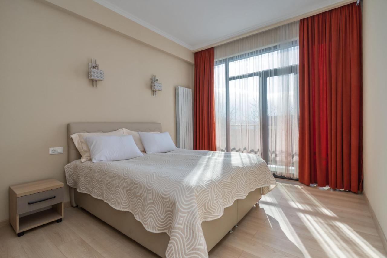Hotel Alexandria Saguramo Eksteriør billede